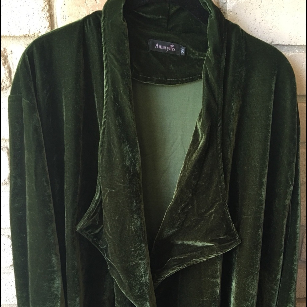 Women’s 3X Velvet oversized draped Jacket - Picture 3 of 4
